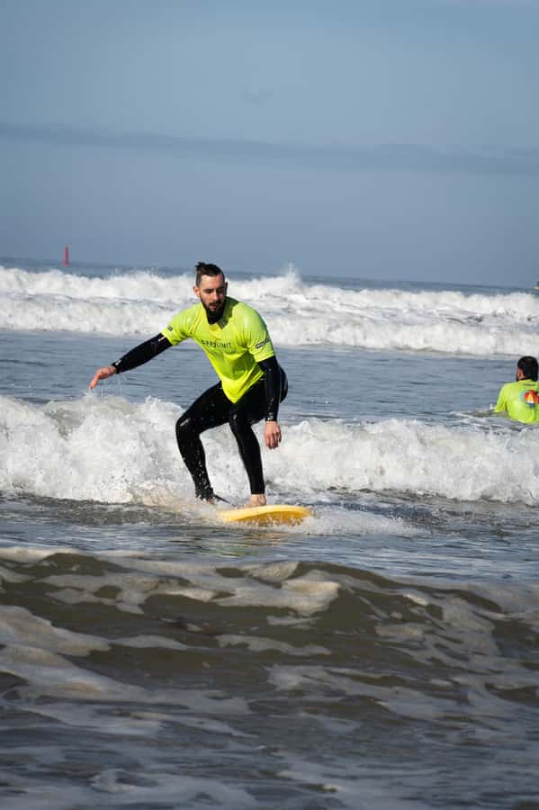 Essaouira: Surf Lesson with changing rooms & Hot showers - In the water, the goal is your first manageable wave