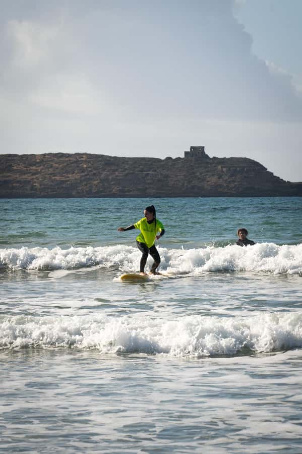 Essaouira: Surf Lesson with changing rooms & Hot showers - Instructors who keep the mood calm and encouraging