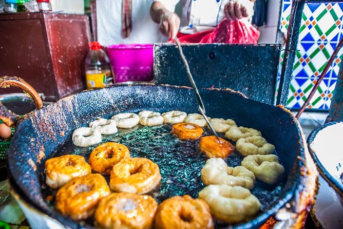 Evening Marrakech: Gastronomic and Market Tour Inside the Medina - Souk Semmarine, the Medina’s main shopping artery