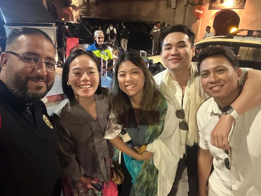 Exclusive Fez Medina Walking Tour with a local Guide - Why a Private Guide Helps in Fez