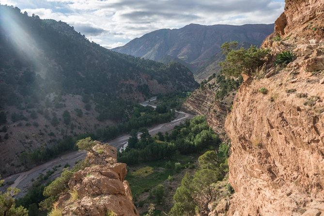 Excursion From Fez to the Middle Atlas Mountains - Booking and cancellation tips