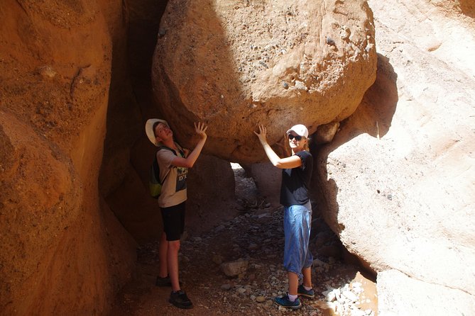 Excursion to Gorge Dades and Canyon Fingers of Monkey Morocco - Why the Dades Gorges work so well on foot