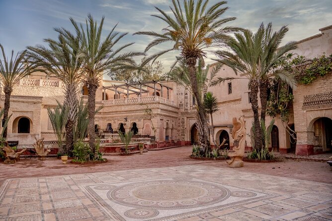 Explore Agadir Souk El Had With a Licensed Tour Guide - Booking rules require a firm decision