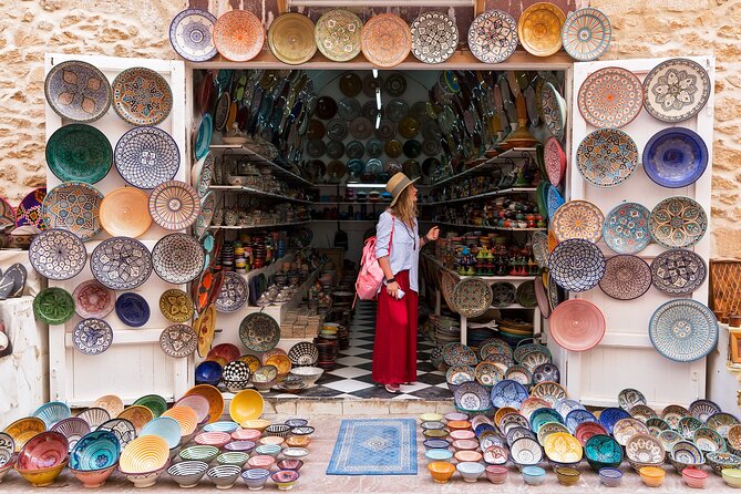 Explore Agadir Souk El Had With a Licensed Tour Guide - What makes the two-hour timing useful