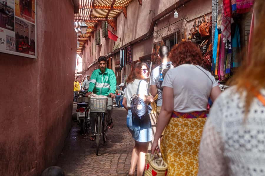 Fes: Bou Inania Madrasa, Museum, Tannery, Souk & Medina Tour - Starting at Bab Bou Jeloud, Fes’s blue gateway