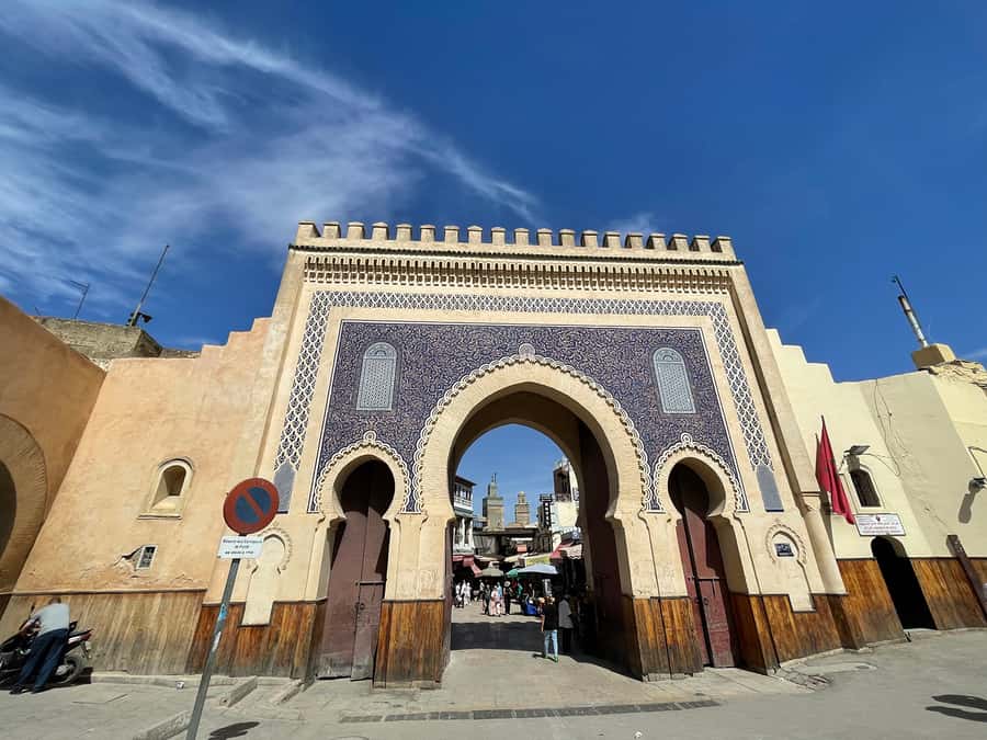 Fes: Medina Guided Tour with Local - Seffarine Square and the sound of copper