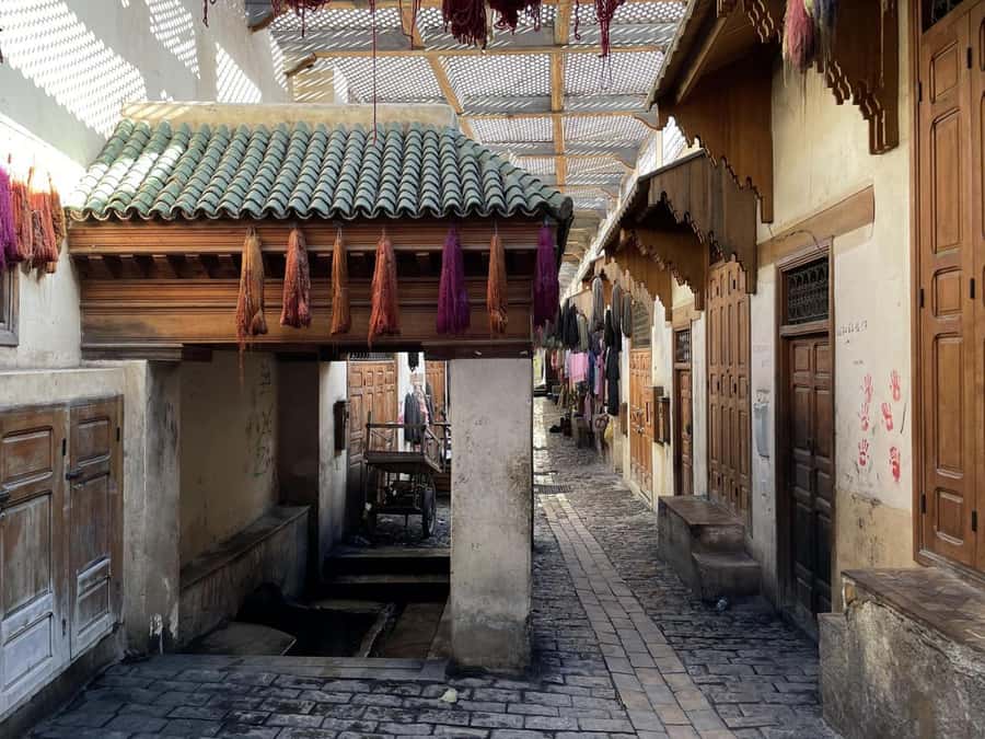 Fes: Museum, Al Attarine Madrasa & Tannery and Medina Tour - Key points at a glance