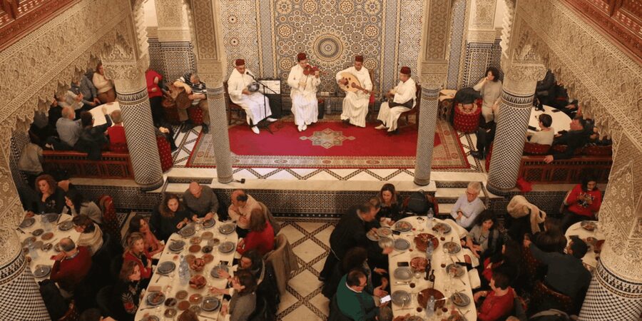 Fes : Unforgettable Dinner Show Experience with hotel pickup - Belly dancing, magic, and fire performance