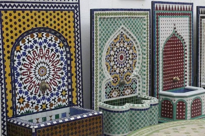 Fez Day Tour - Medersas, mosques, and the Quaraouine University