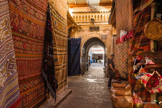 Fez Guided Tour - Why a private guide helps in Fez