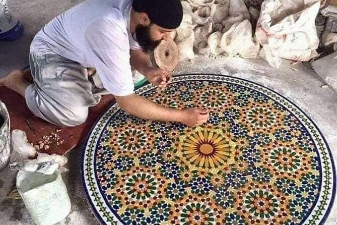 Fez Guided Tour of Artisans and Handicrafts Full-Day Private Tour - Nejjarine Museum and lunch inside the old city
