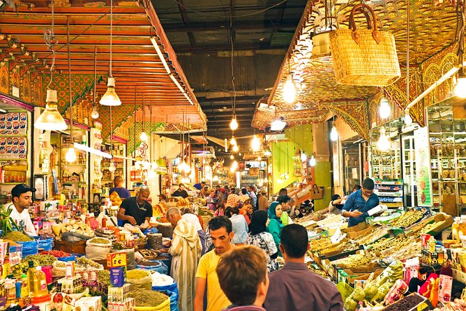 Fez Tours : Guide and Monuments tickets are included - Food, local contact, and the value of a private guide