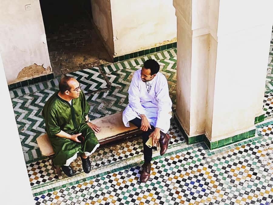 Friend tour guide to Fes Medina private walking tour - The tannery and Fes crafts