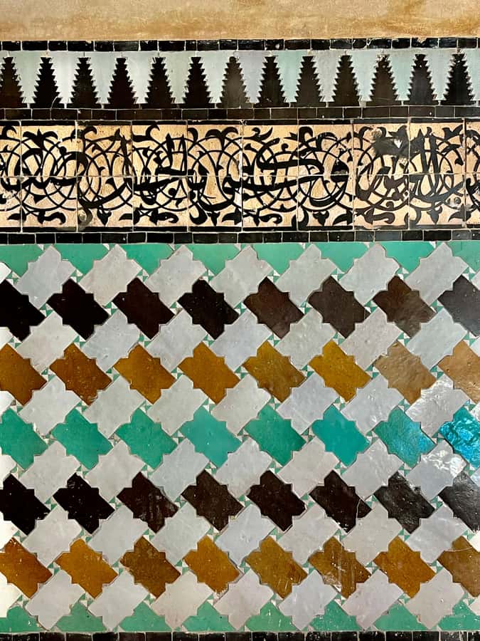 Friend tour guide to Fes Medina private walking tour - Schools, mosques, and centuries of Fes