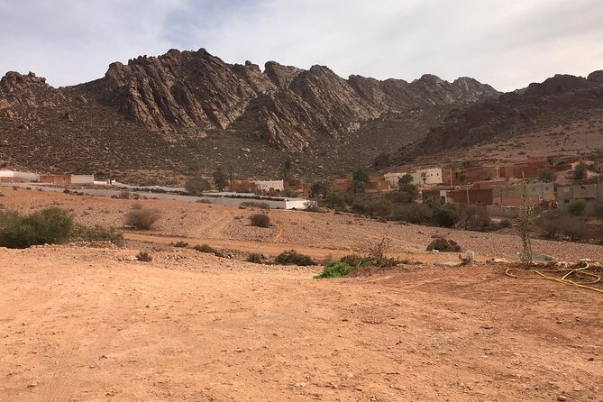 From Agadir 4×4 Jeep Sahara Desert Tour with Lunch with Simba - Tiznit’s medina and silver tradition