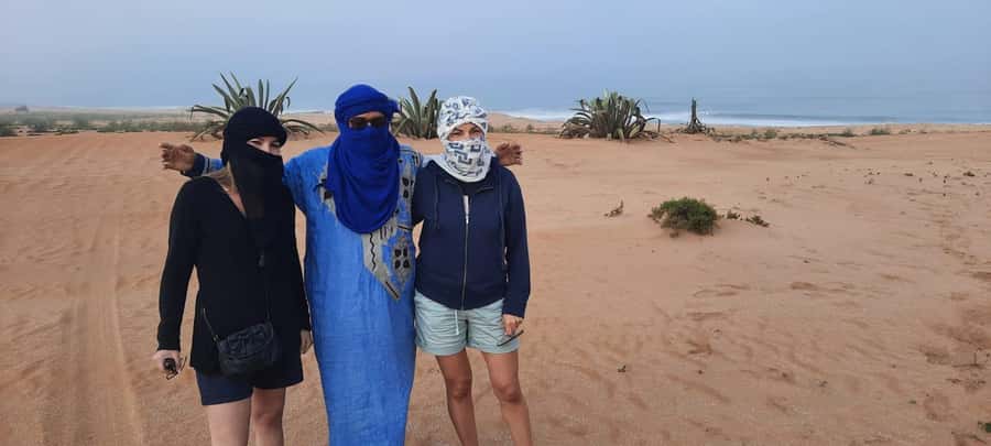 From Agadir: Mini Sahara Day Tour with Lunch - Pottery, clay, and the first local stop