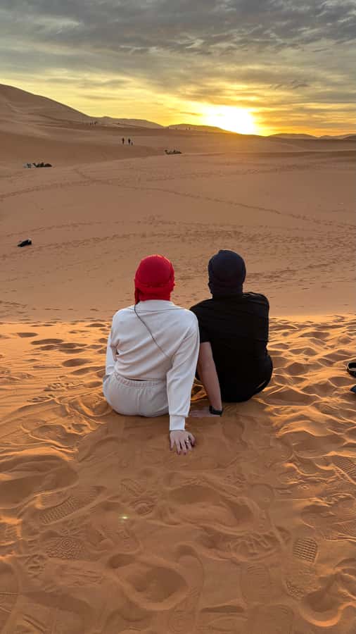 From Fes: 2-Day Desert Tour with Return to Fes or Marrakech - Reaching Merzouga and Erg Chebbi