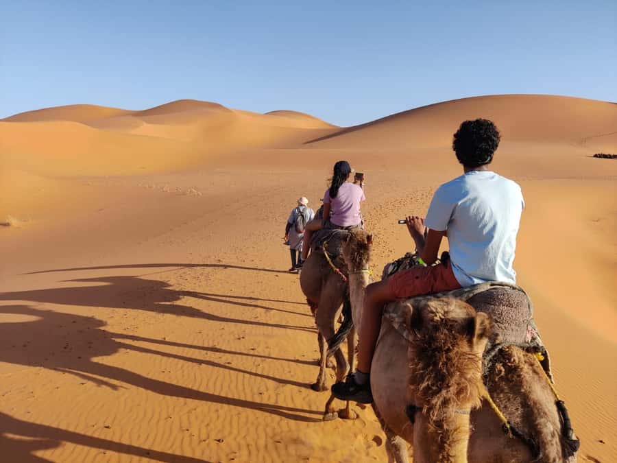 From Fes: 3 Day Magical Desert Camel Trek To Marrakech - Day One: Ifrane, Azrou, Midelt, And The Road To Erg Chebbi
