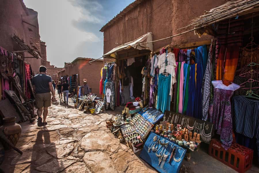 From Fes: 3-Days 2-Nights Desert Tour to Marrakech - Day one: Ifrane, Midelt, and the long road to Merzouga