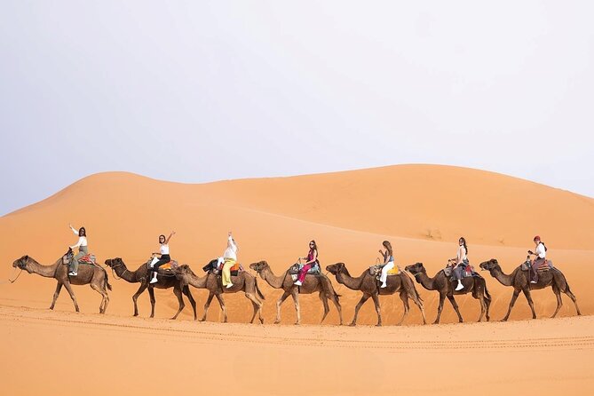 From Fes: Unforgettable Desert Tour to Marrakech 3-Day - Sunset at Erg Chebbi and a night in the desert