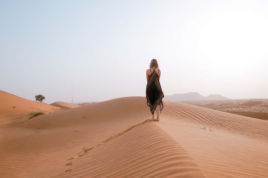 From Fez: Round-Trip Overnight Merzouga Desert Tour - Dinner, music, and the overnight camp