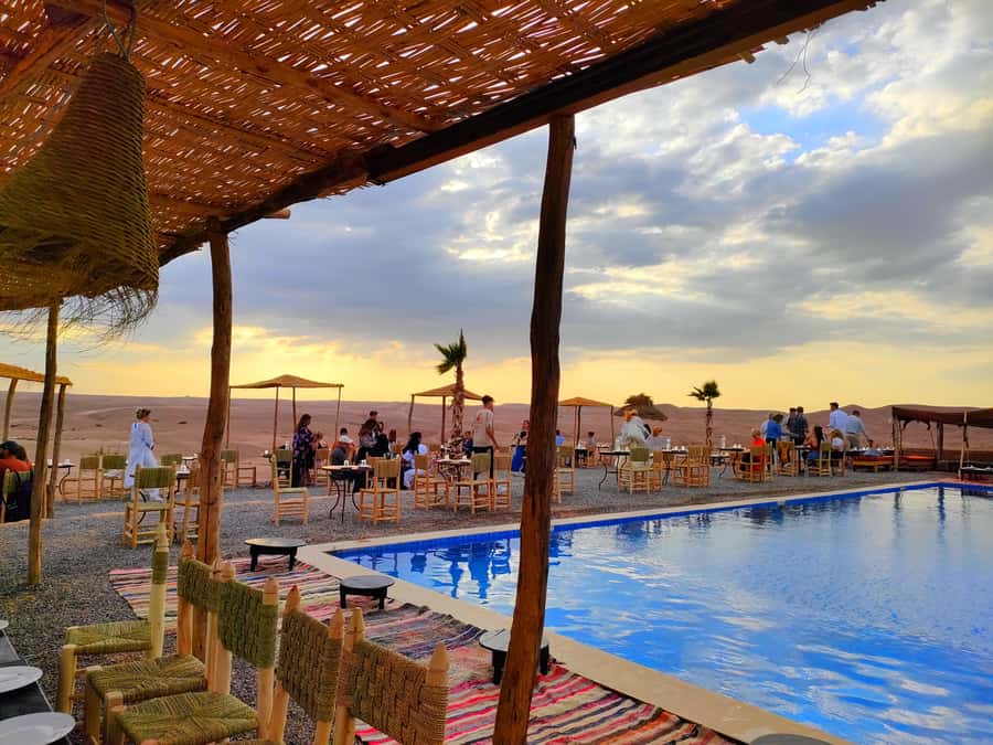 From Marrakech: Agafay Desert Sunset Dinner with Live Show - Mint tea and the first Agafay views