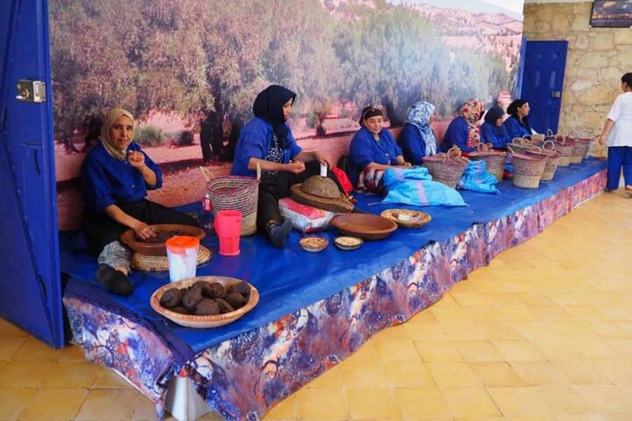 From Marrakech: Atlas Mountains Summit Trek - Descending through Tidli Plateau and villages