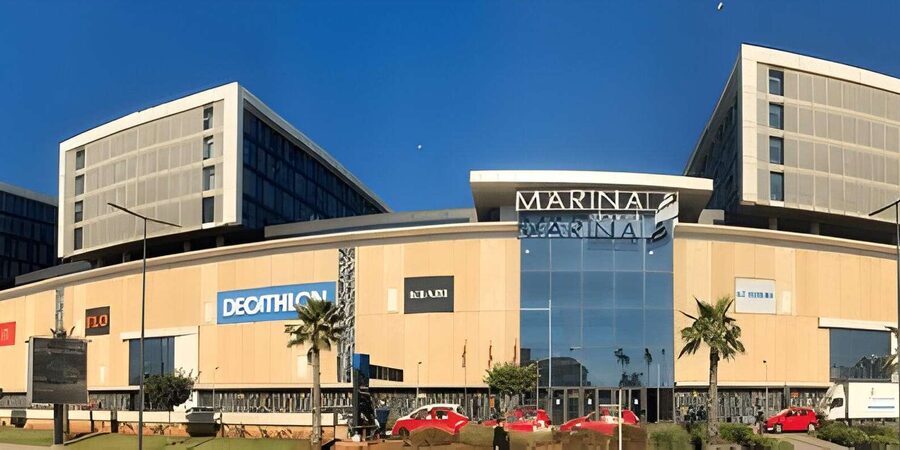 From Marrakech: Casablanca Day Trip Experience" - The Corniche and a breath of sea air