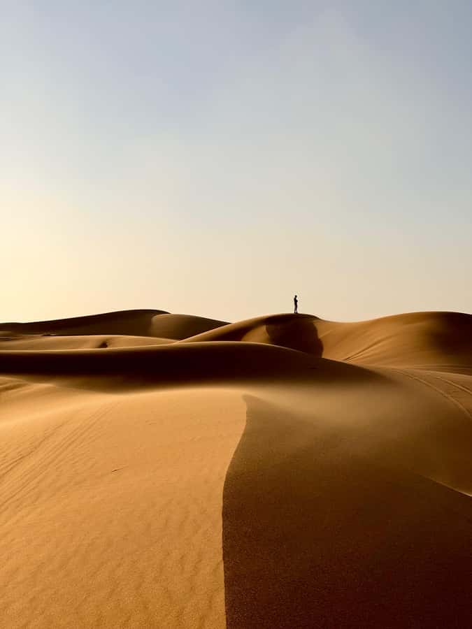From Marrakech: Merzouga 4 Day Luxury Tour w/ Optional Quad - Food, drinks, and the real trip budget