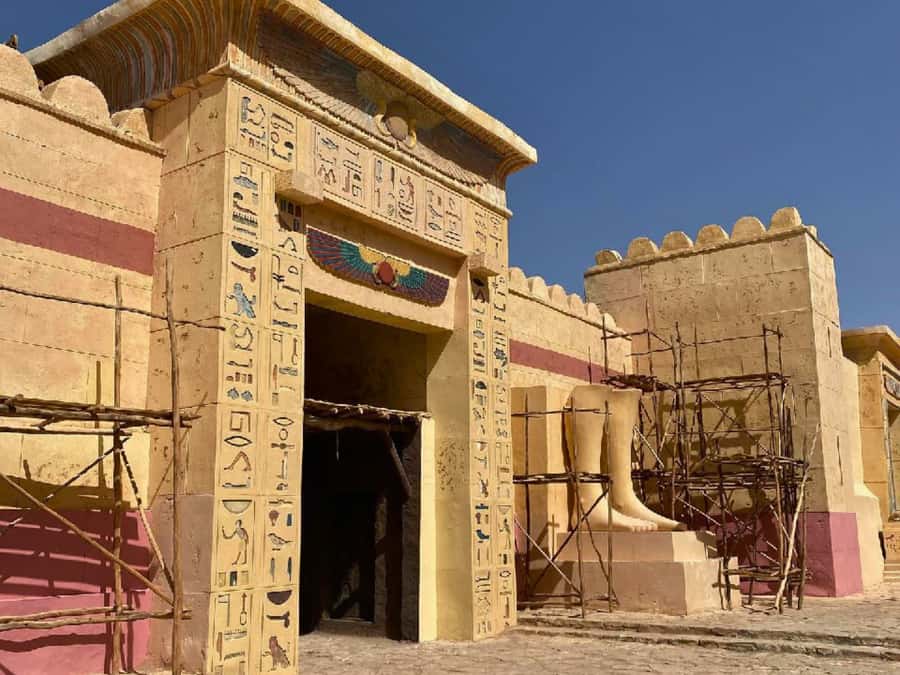 From Marrakech: Ouarzazate, Ait Ben Haddou & Atlas Studios - Walking Into Ait Benhaddou