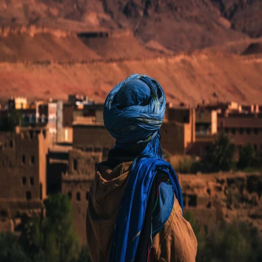From Marrakech: Ouarzazate & Ait Benhaddou Guided Day Trip - Ouarzazate and the movie-set detour