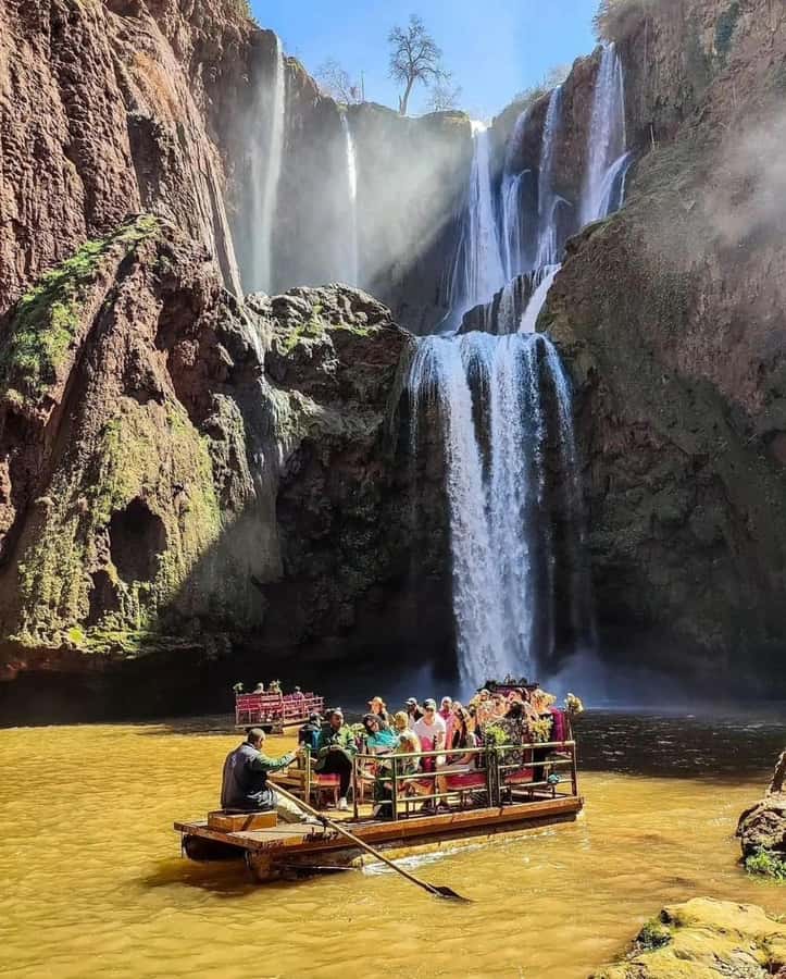 From Marrakech:Ouzoud Waterfalls Day Trip with Boat Tour - Monkeys, photographs, and the busy side of Ouzoud