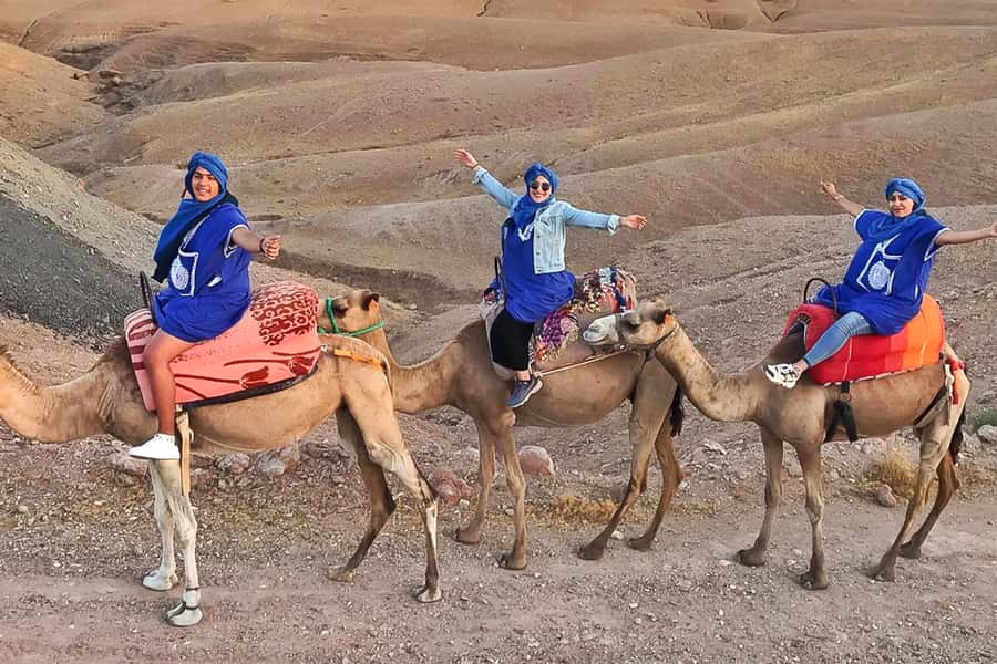 From Marrakech: Sunset Camel Ride in the Agafay Desert - Practical preparation for the ride