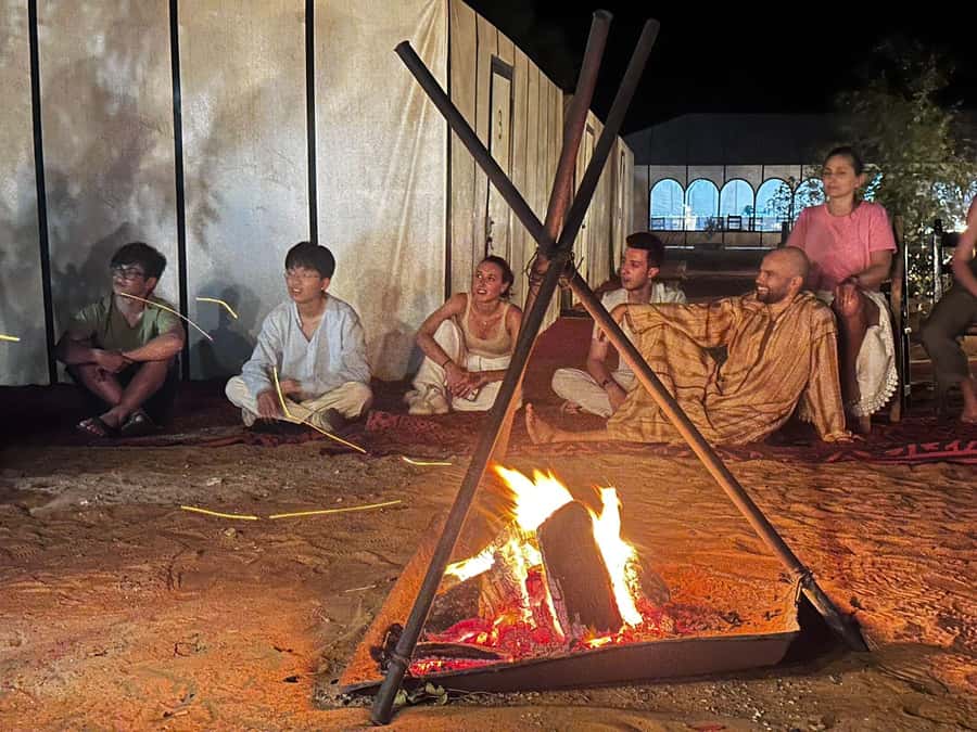 From Marrakech to Fes 3-Day Luxrury Tour via Sahara Desert - Transport, group size, and guide quality