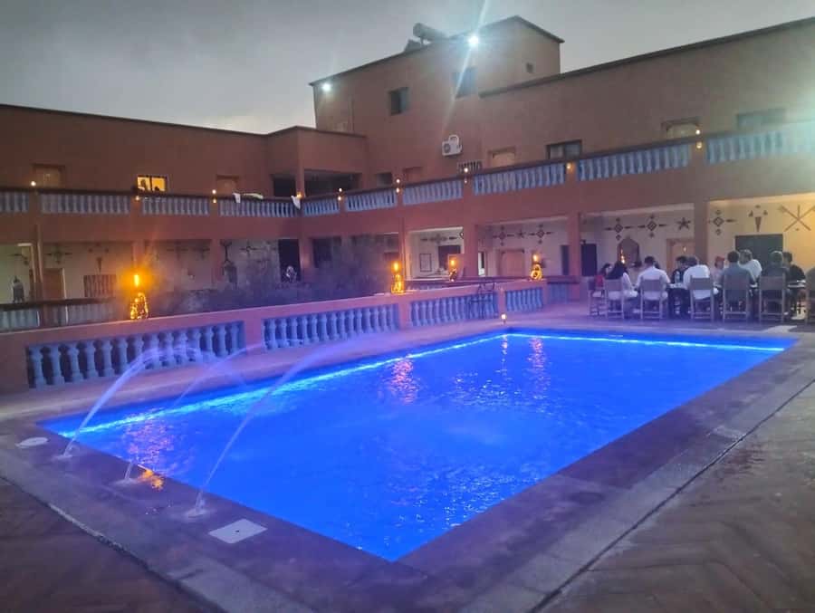 From Marrakech to Merzouga Erg Chebbi: 4-Day Desert Tour - Day 2: Todra Gorge, palm oases, and the camel ride