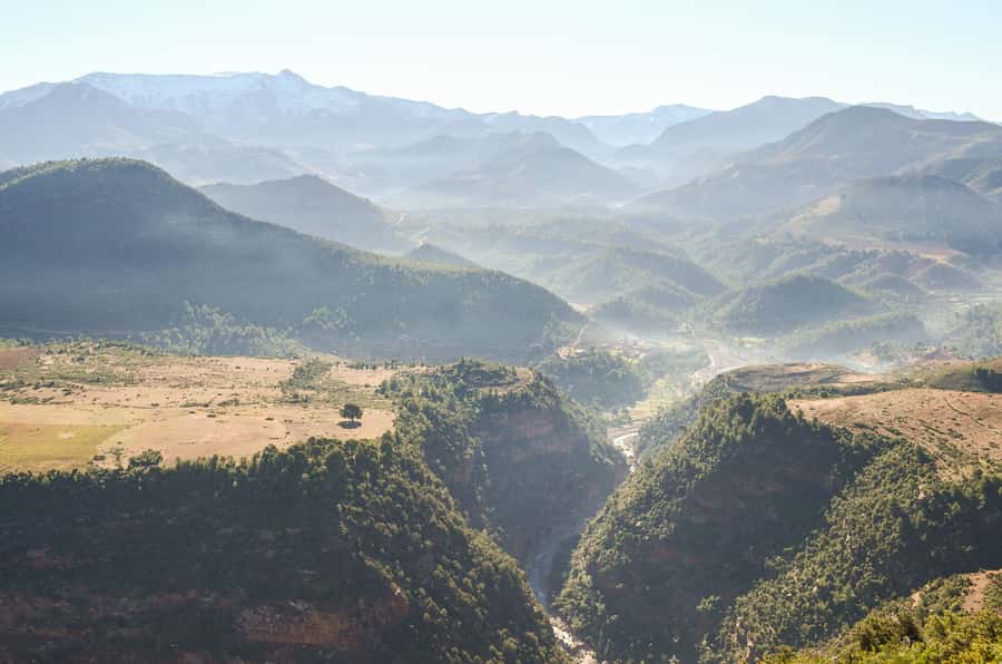 From Marrakesh: 2-Day Desert Zagoura Tour - Leaving Marrakesh at 9:00 AM