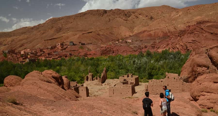 From Marrakesh: 4-Day Private Atlas Mountains & Desert Tour - The food and lodging: good value, with some limits