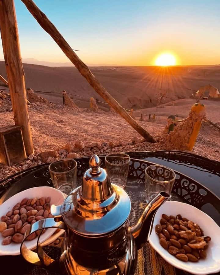 From Marrakesh: Sunset Dinner in Agafay at Berber Camp - Reaching camp before sunset
