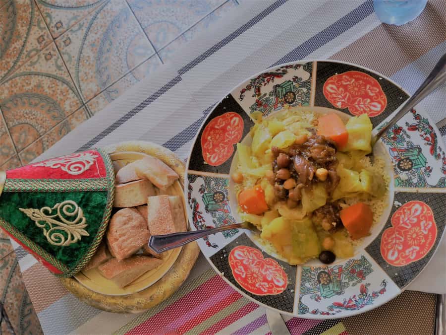 From Tarifa: Tangier Full-Day Trip with Lunch - Cape Spartel and the meeting of two seas