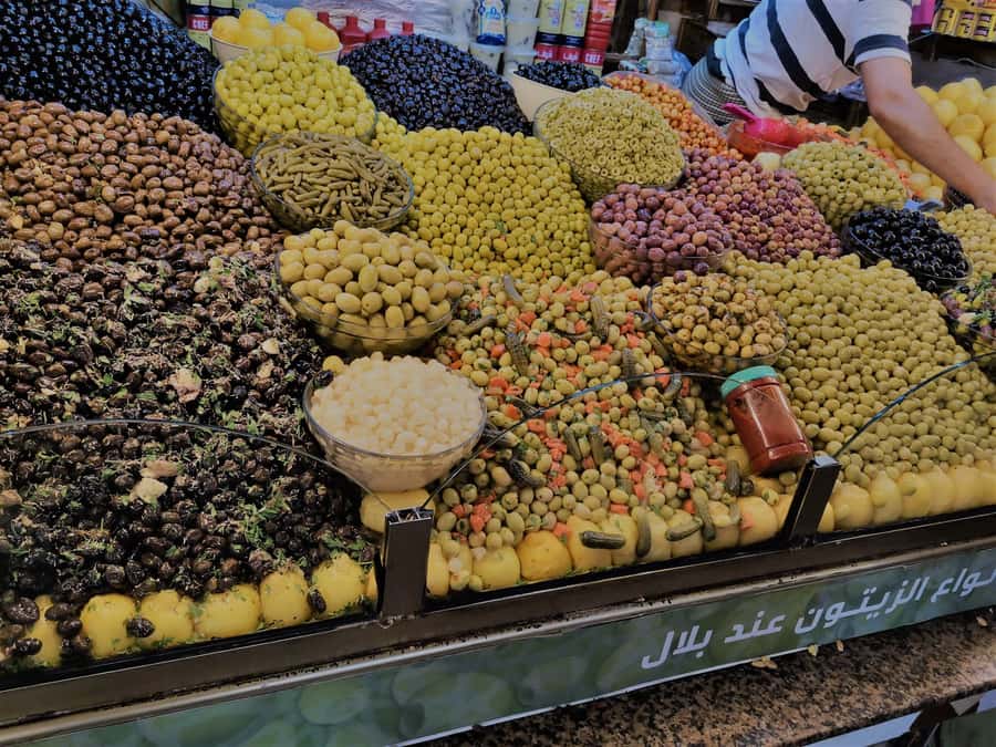 From Tarifa: Tangier Full-Day Trip with Lunch - A Moroccan lunch with tea and local atmosphere