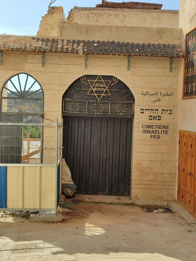 Half day guided tour in Fes Medina - Al-Karaouine and Fes as a center of learning