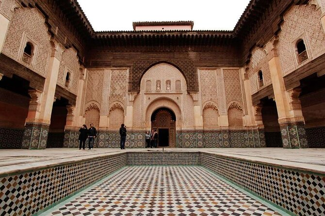 Half Day Guided Walking Tour in the Medina of Fez - Kairaouine Mosque and the Limits of Access