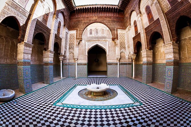 Half Day Guided Walking Tours on The Medina of Fez - Why a Private Tour Helps in Fez Medina