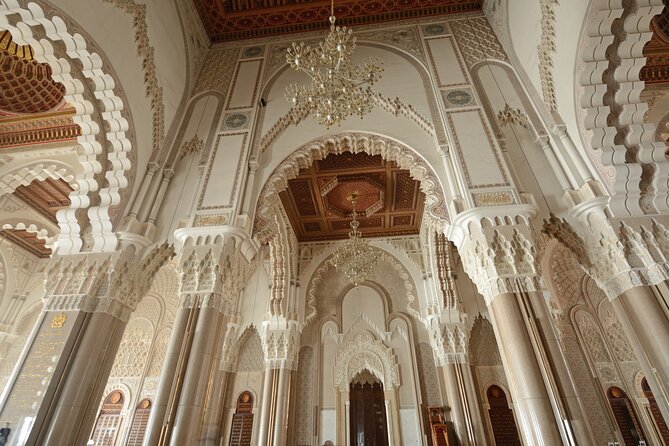 Half Day Private Casablanca City Tour - Mohamed V Square and the Central Market
