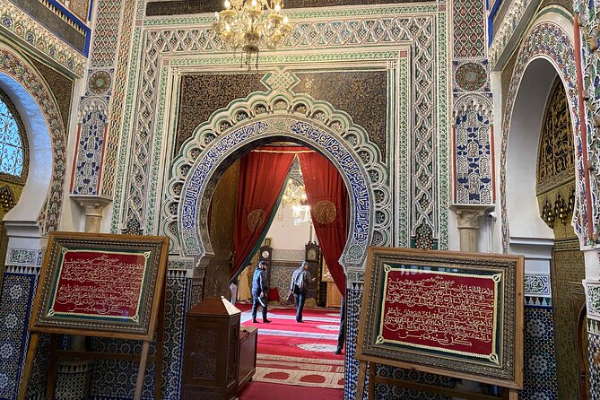 Half-Day Private Guided Walking Tour of the Old Medina of Fez - Place Seffarine and the sound of copper