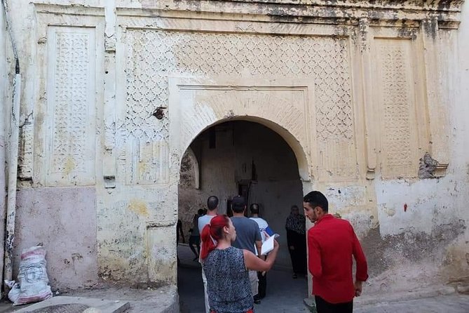 Half Day Tour In Fez Medina With (Private) Tour Guide - Why a private guide helps in Fez