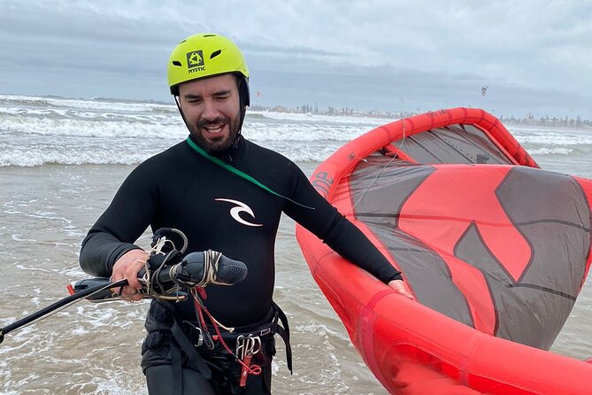 Individual kitesurfing lessons in Essaouira - Equipment, transport, and what you need to bring