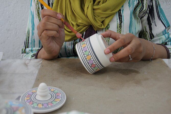 Interactive Pottery Painting and Zellige Mosaic Workshop in Fes - Who Will Get the Most From This Experience