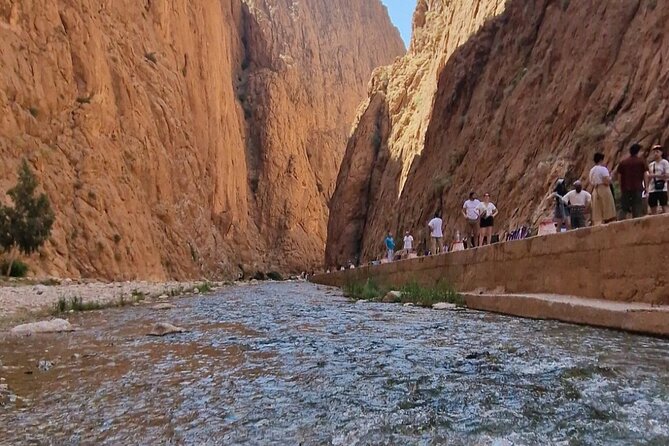 LET'S GO Tour MARRAKECH to DESERT TO FES 3 Days - Who should book this route?