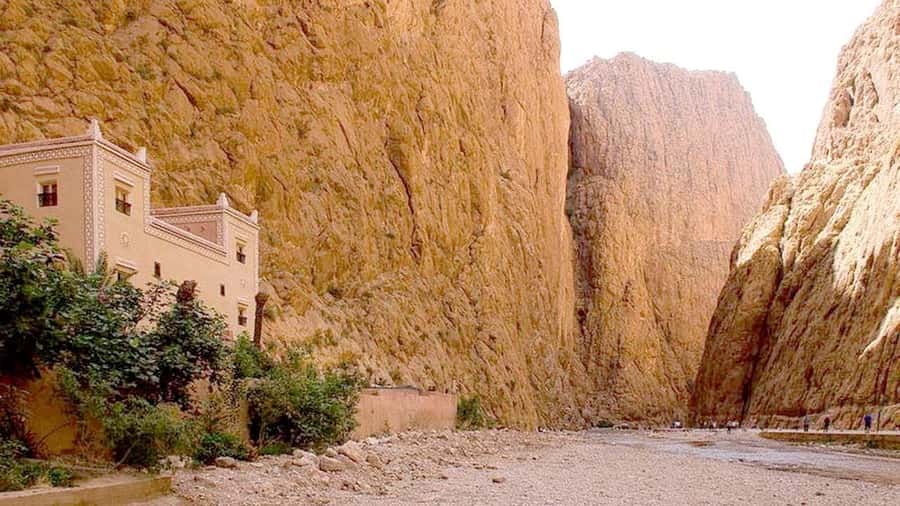 Marrakech: 3-Day Merzouga and Sahara Desert Tour - The real character of this Marrakech to Merzouga trip